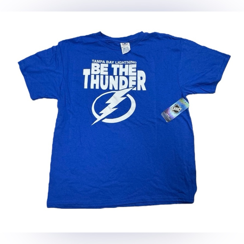 Kids NHL licensed size large t-shirt. Tampa bay lightning on blue t-shirt, NWT.